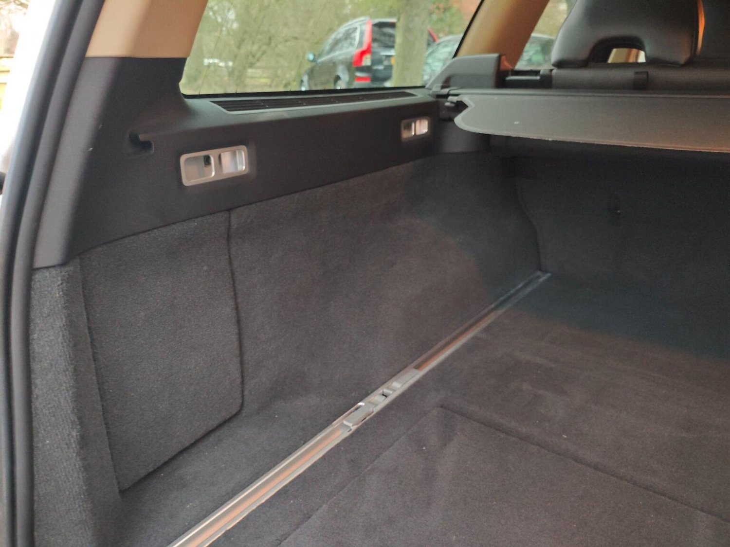 Used Volvo V70 2008 for sale - 77069088: Photo 21