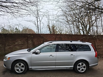 Used Volvo V70 2008 for sale - 77069088: Photo