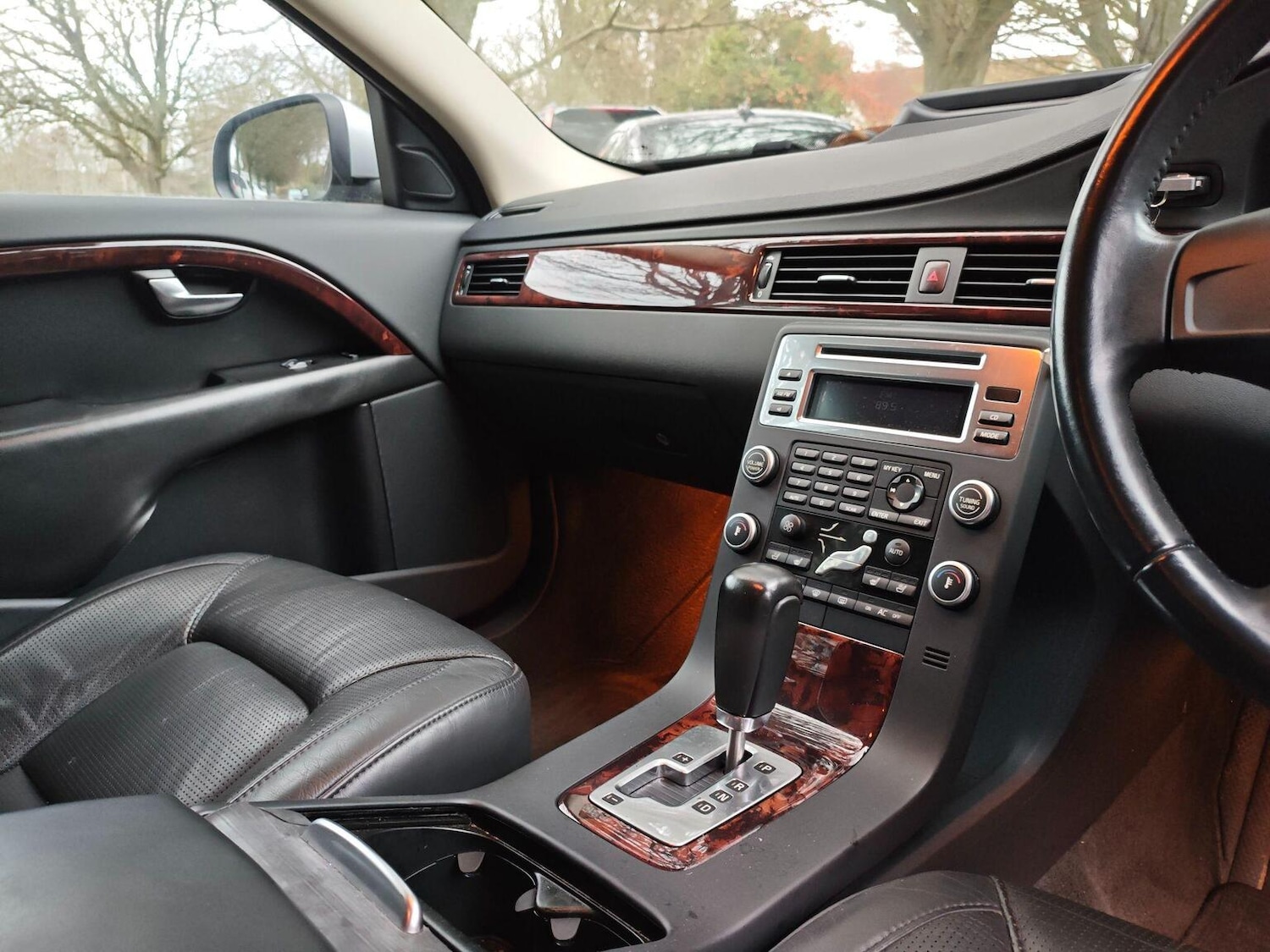 Used Volvo V70 2008 for sale - 77069088: Photo 8