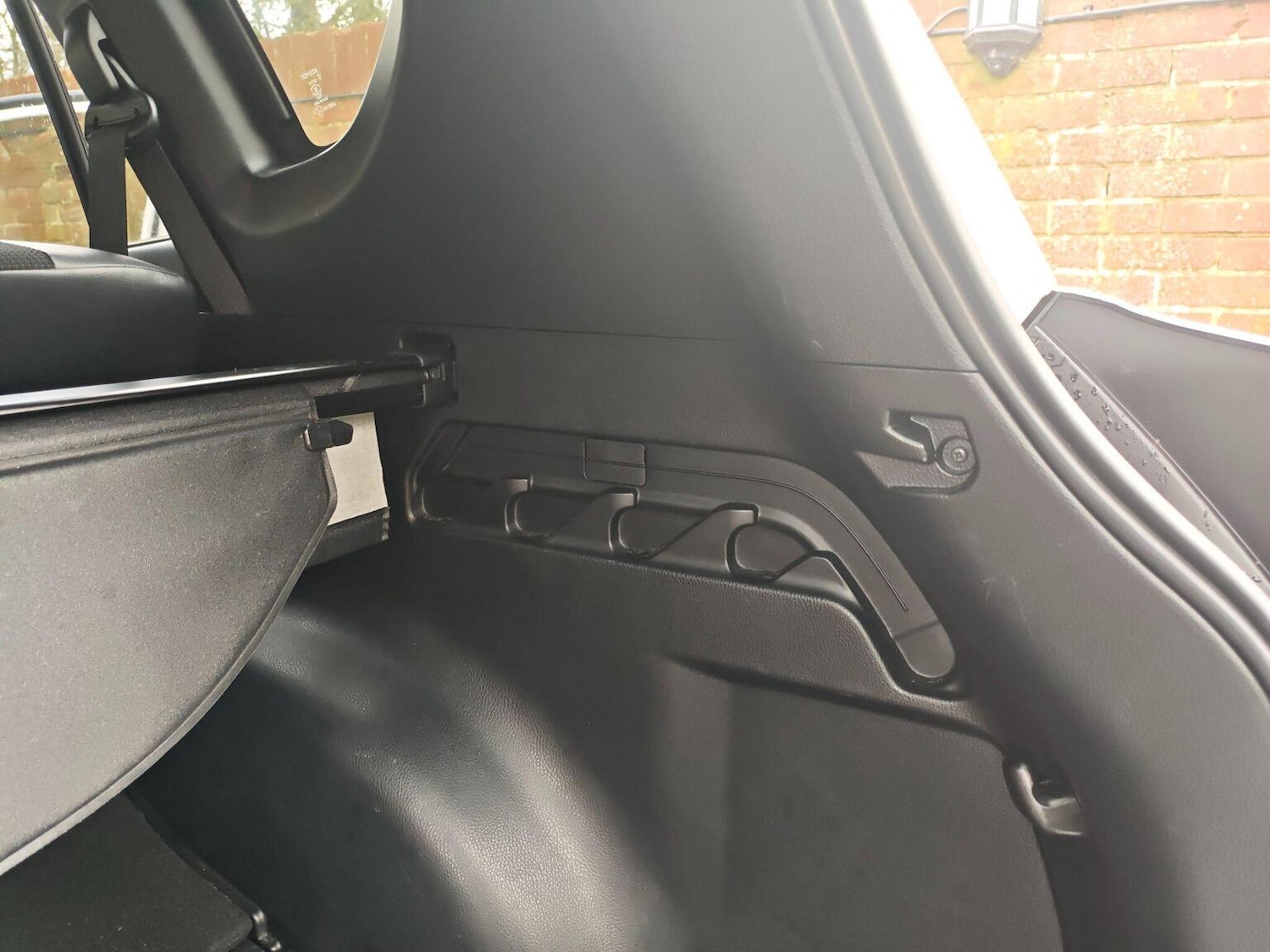 Used Toyota RAV4 2018 for sale - 77336238: Photo 13