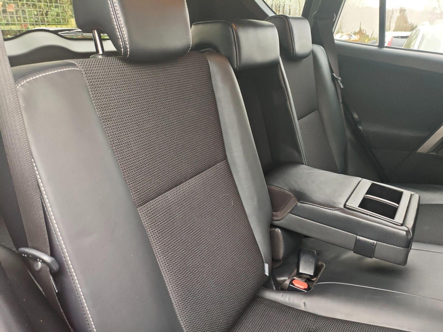 Used Toyota RAV4 2018 for sale - 77336238: Photo 50