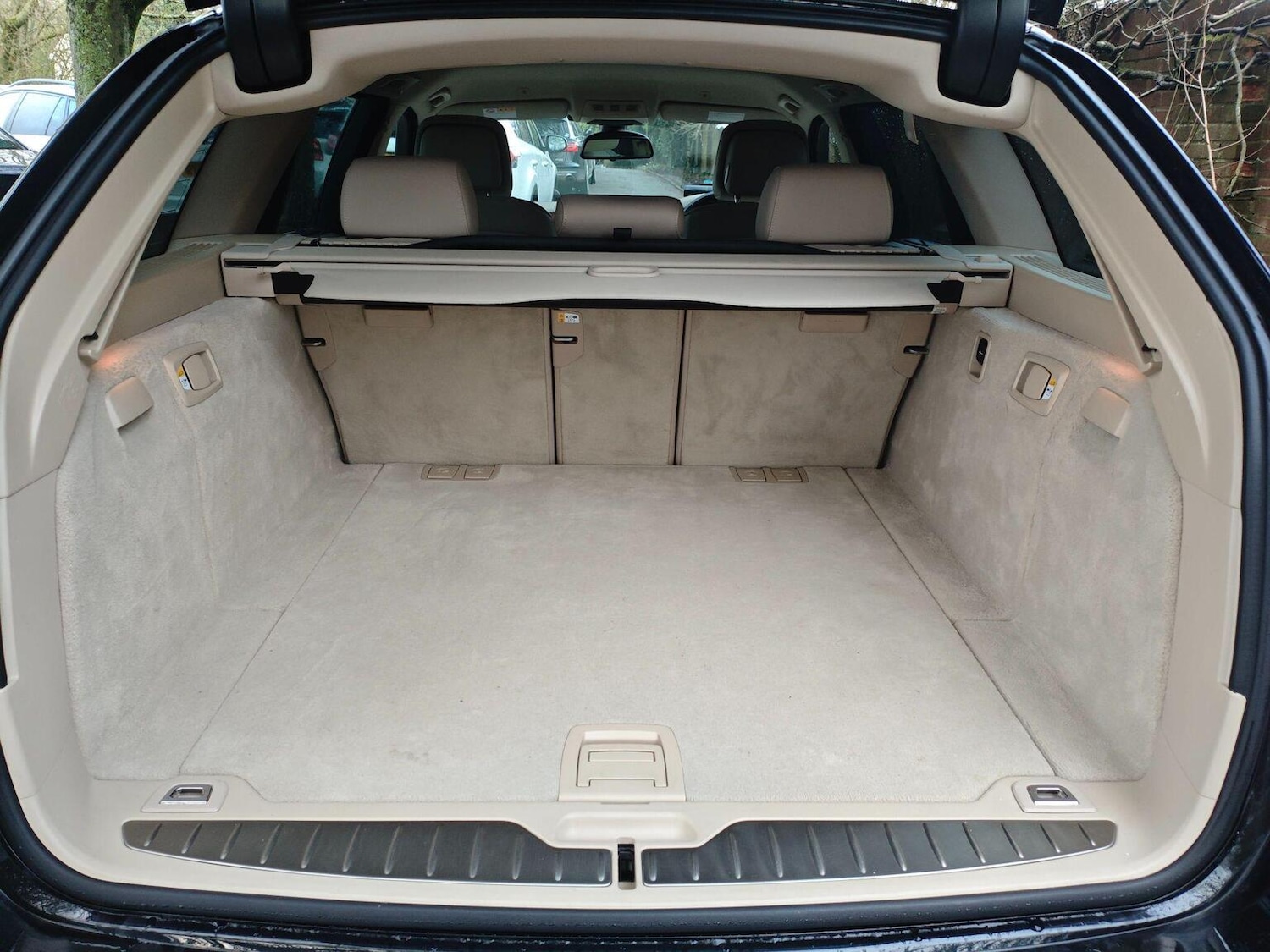 Used BMW 5 Series 2012 for sale - 77470234: Photo 17