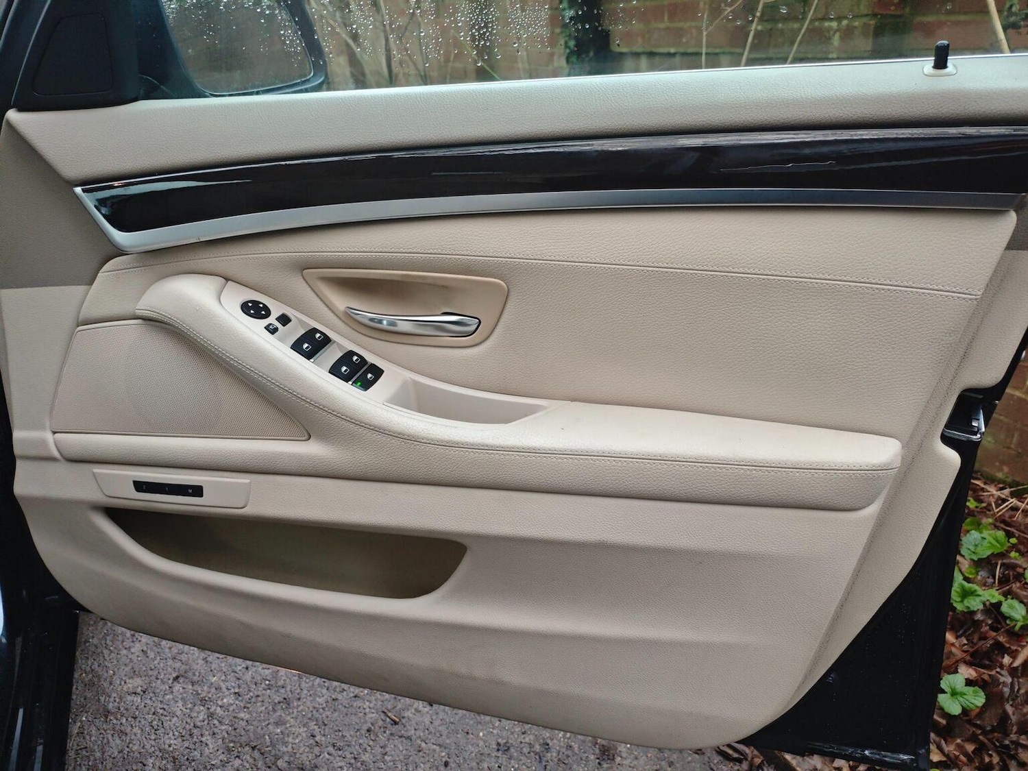 Used BMW 5 Series 2012 for sale - 77470234: Photo 9