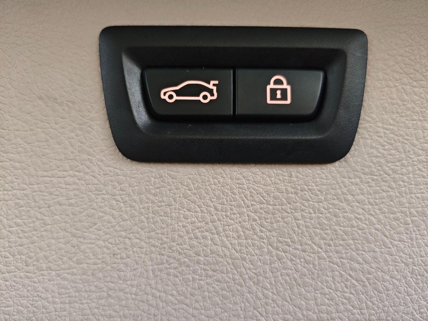 Used BMW 3 Series 2012 for sale - 76638040: Photo 15