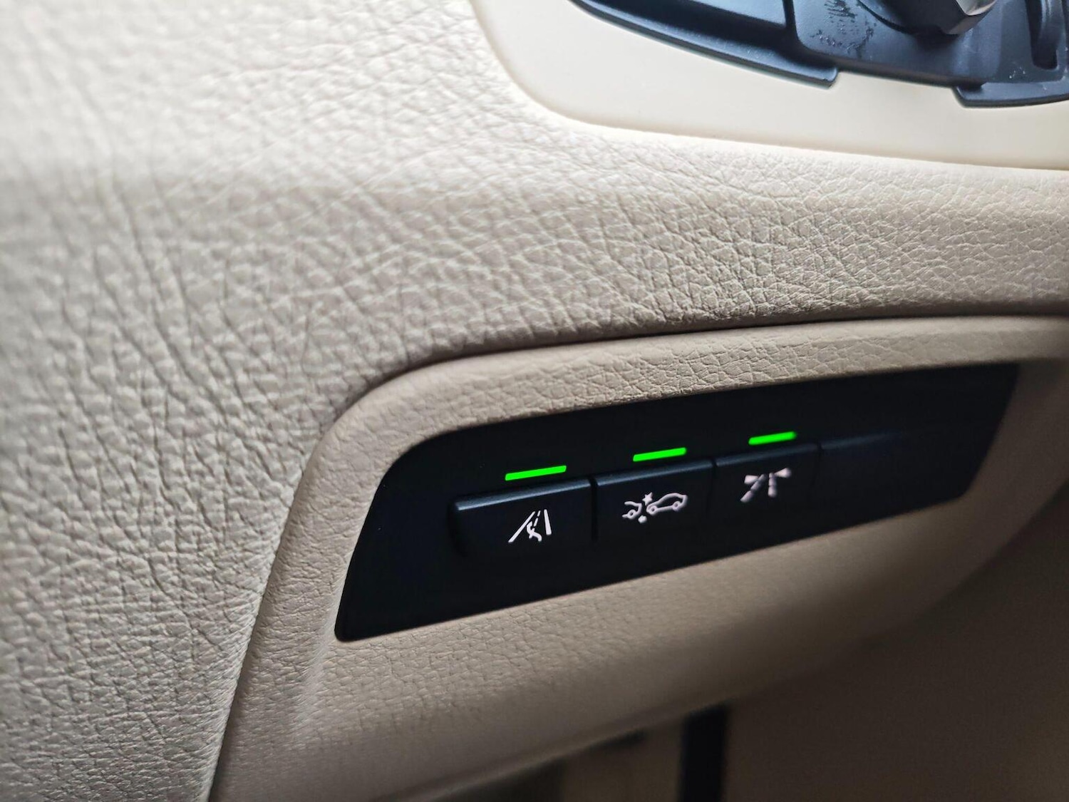 Used BMW 3 Series 2012 for sale - 76638040: Photo 16