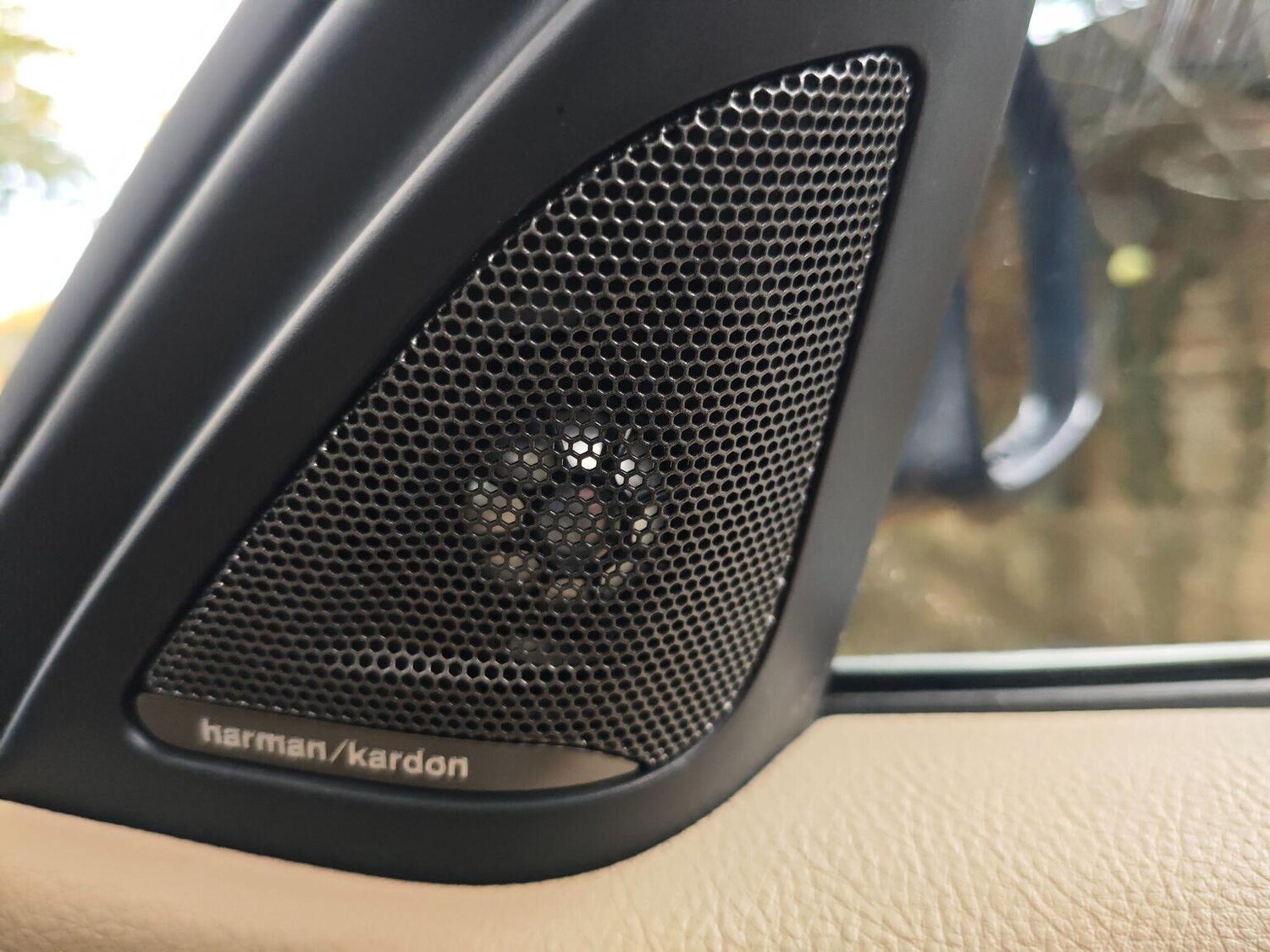 Used BMW 3 Series 2012 for sale - 76638040: Photo 36