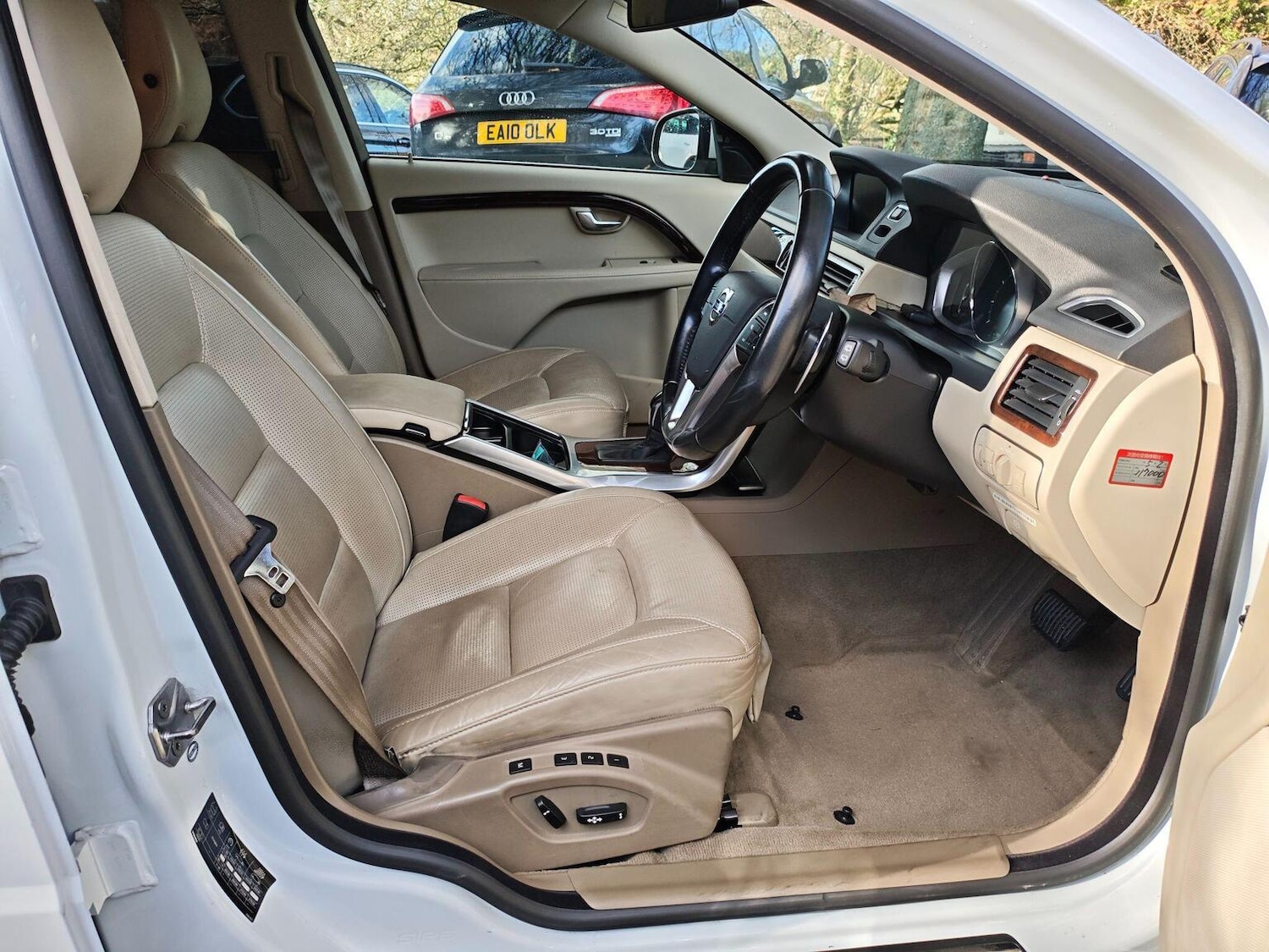 Used Volvo V70 2014 for sale - 76670773: Photo 13