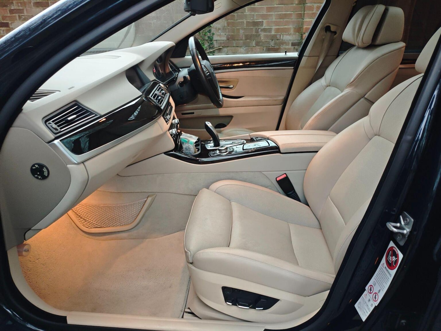 Used BMW 5 Series 2011 for sale - 77069089: Photo 25