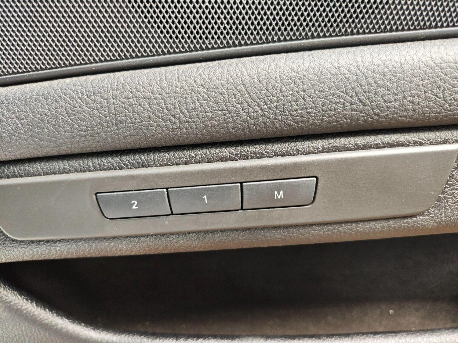 Used BMW 5 Series 2011 for sale - 78060532: Photo 16