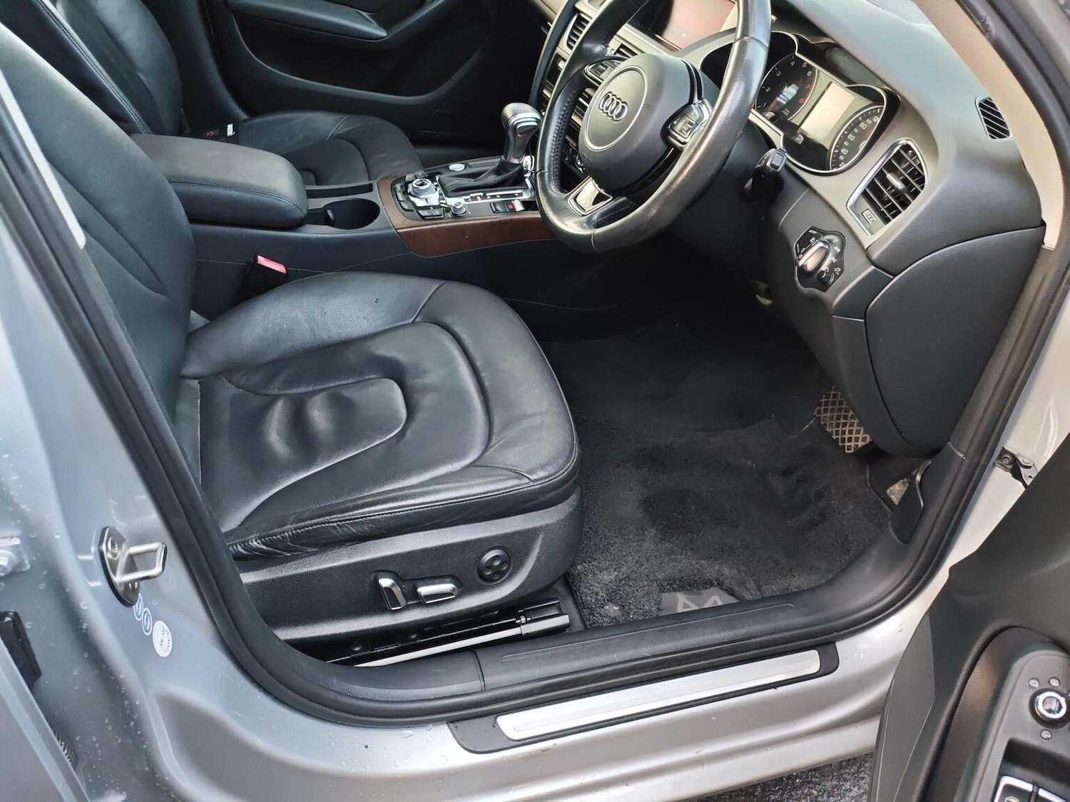 Used Audi A4 Avant 2013 for sale - 77470232: Photo 10