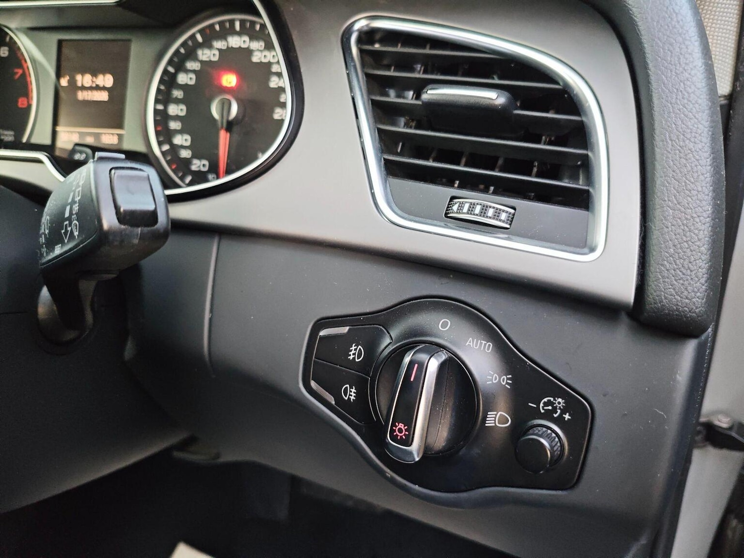 Used Audi A4 Avant 2013 for sale - 77470232: Photo 13