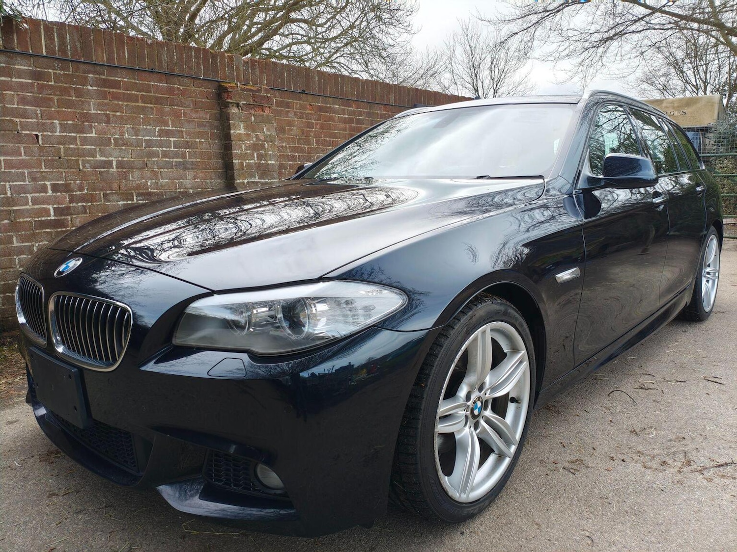 Used BMW 5 Series 2012 for sale - 77896149: Photo 2