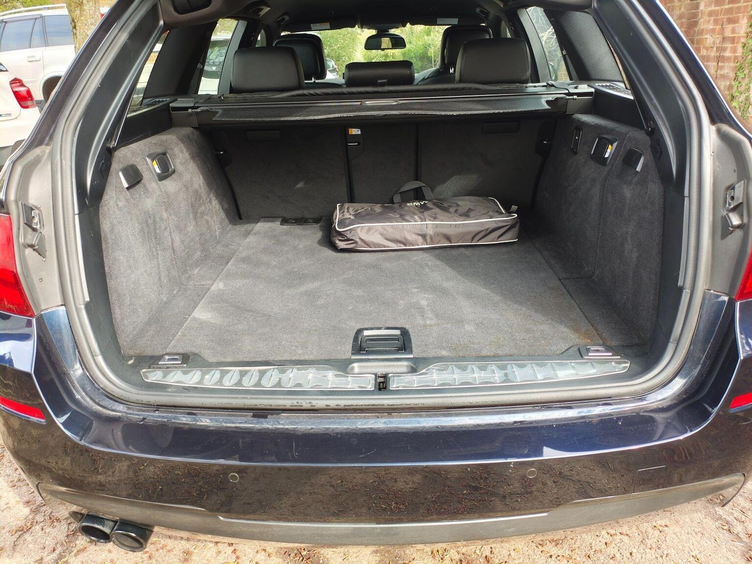 Used BMW 5 Series 2012 for sale - 77896149: Photo 30