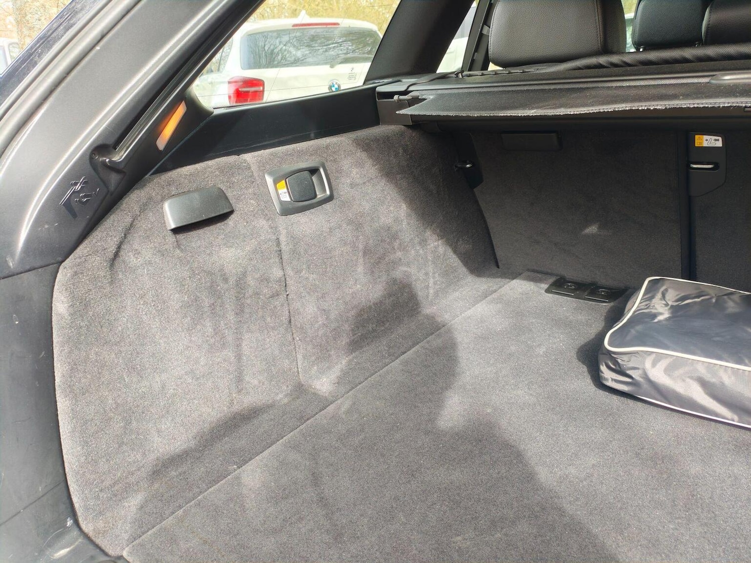 Used BMW 5 Series 2012 for sale - 77896149: Photo 37