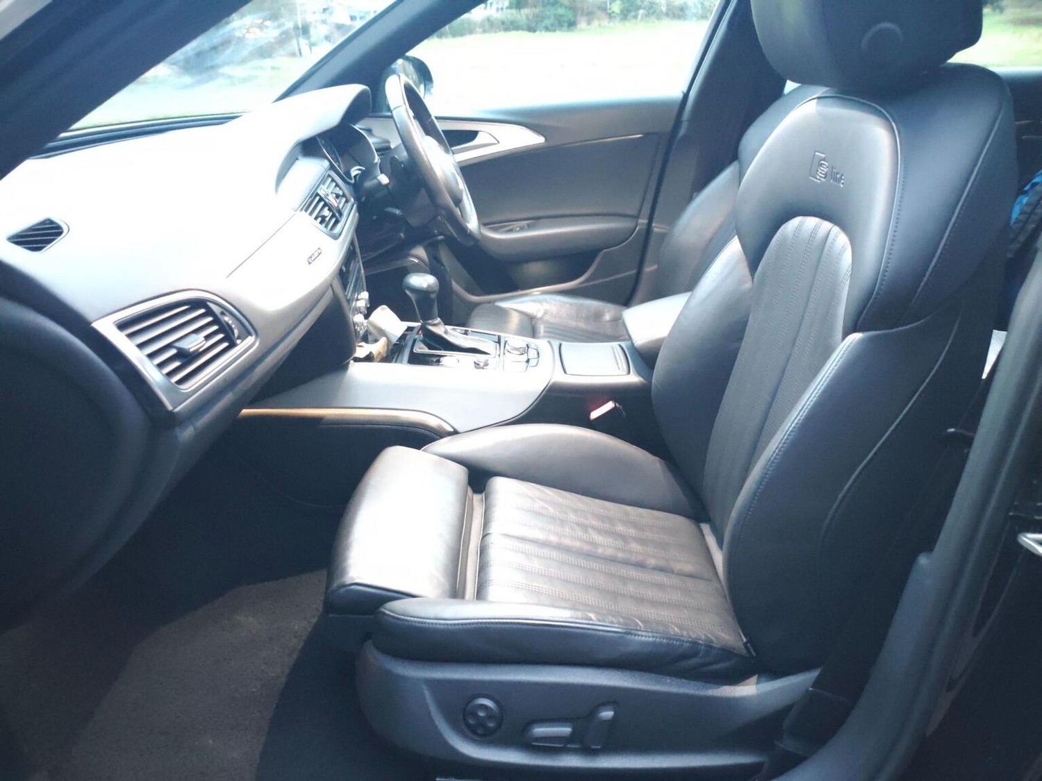 Used Audi A6 Avant 2015 for sale - 77264376: Photo 30