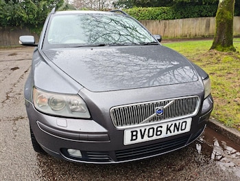 Used Volvo V50 2006 for sale - 77423501: Photo