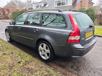 Used Volvo V50 2006 for sale - 77423501: Photo