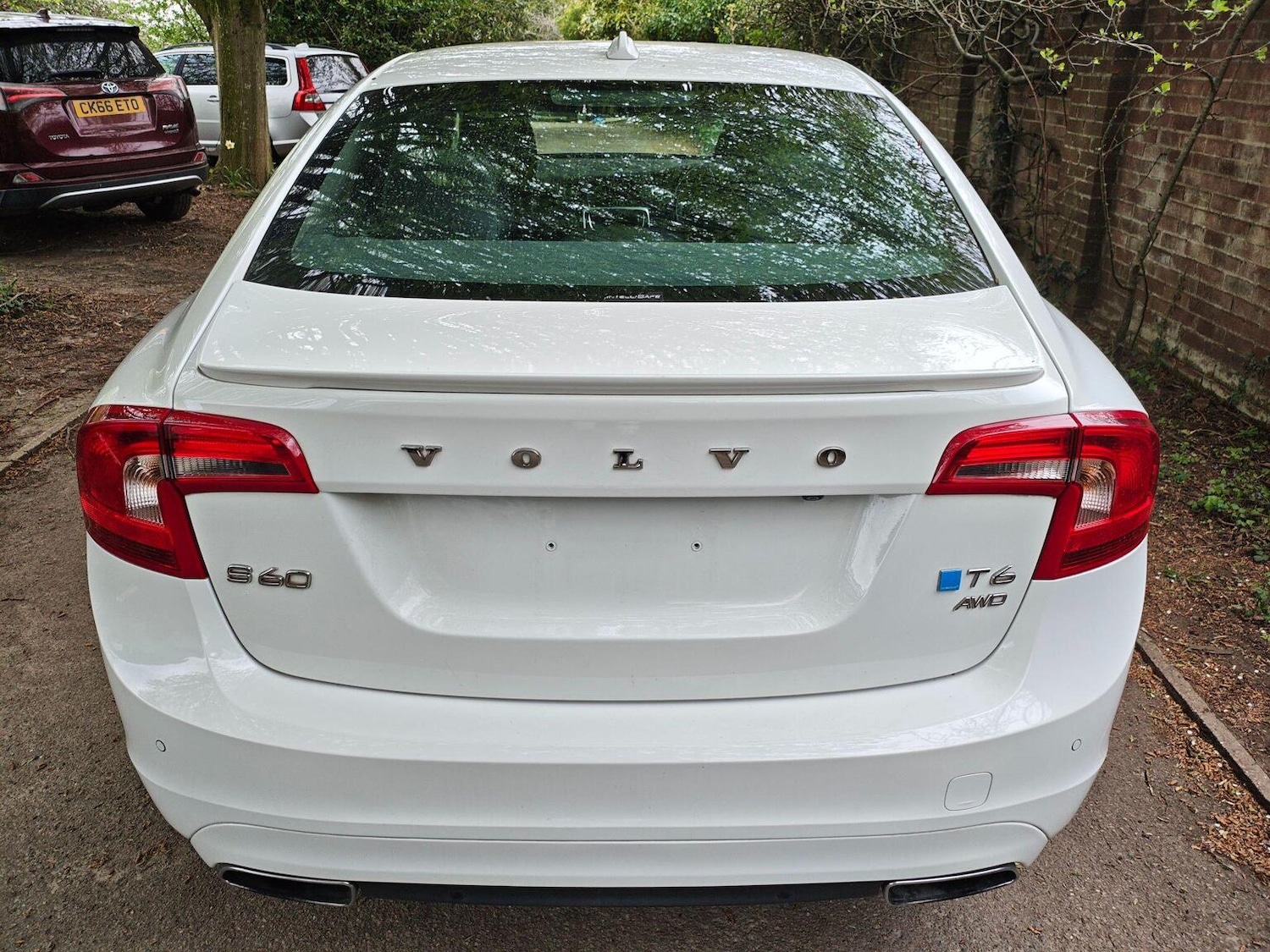 Used Volvo S60 2015 for sale - 78135054: Photo 7
