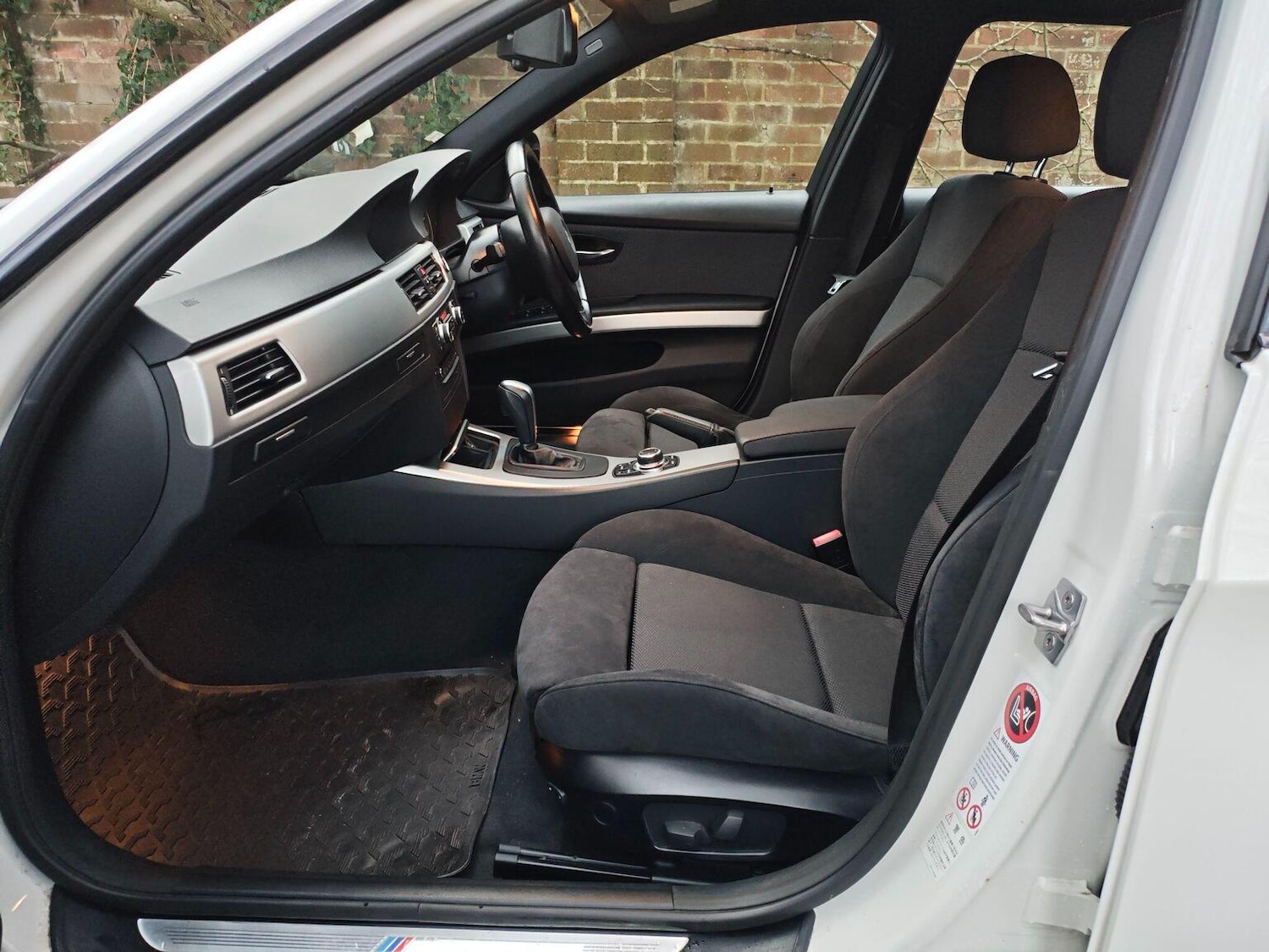 Used BMW 3 Series 2012 for sale - 77058423: Photo 18