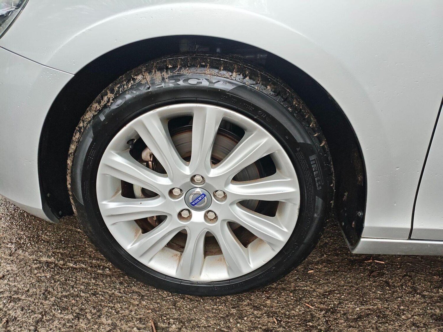 Used Volvo V40 2014 for sale - 77487234: Photo 21