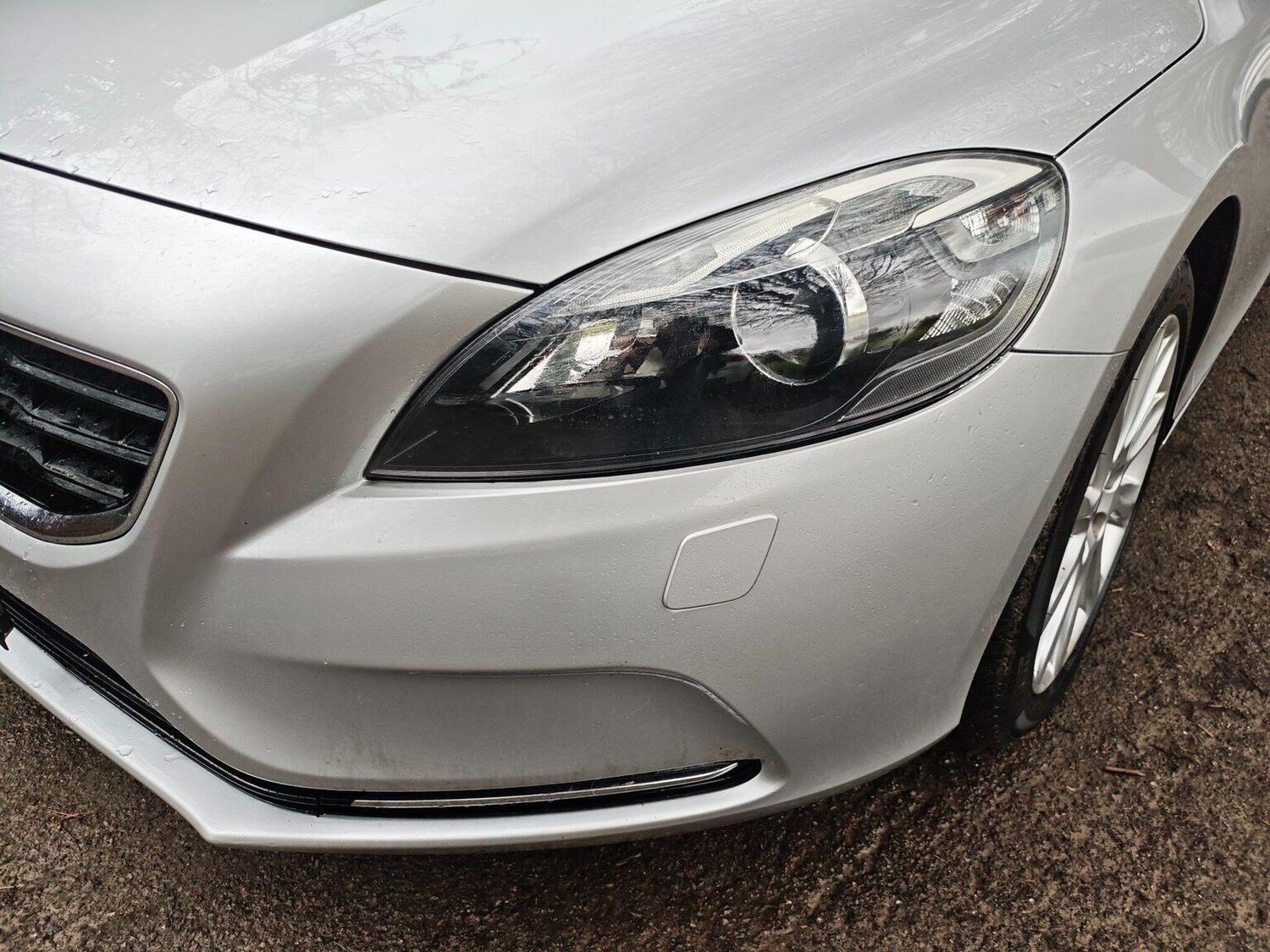 Used Volvo V40 2014 for sale - 77487234: Photo 32