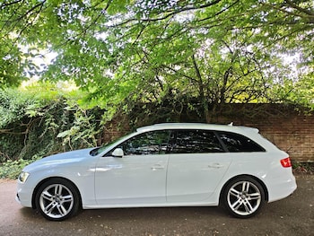 Used Audi A4 Avant 2015 for sale - 79429726: Photo