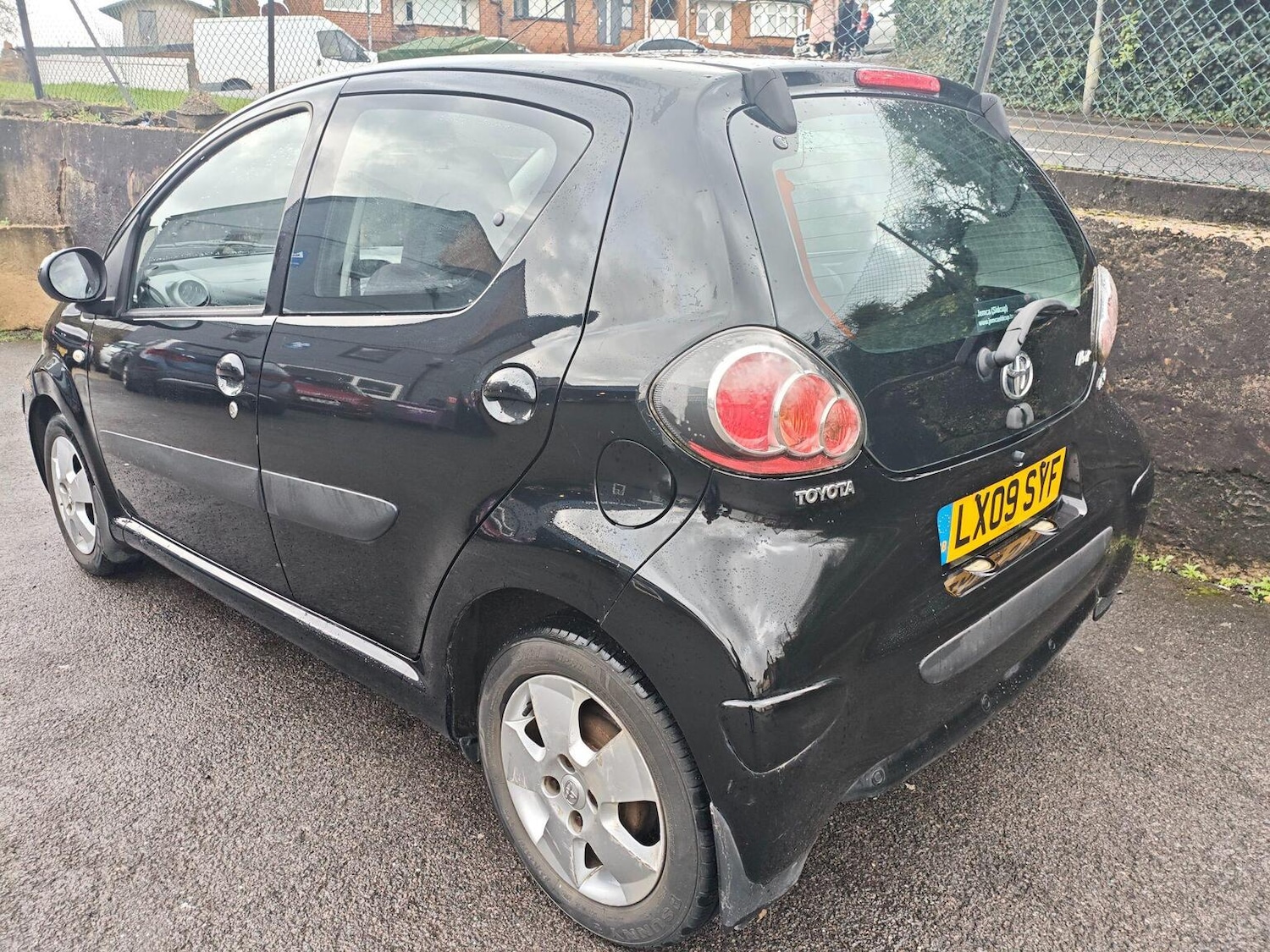Used Toyota AYGO 2009 for sale - 77336258: Photo 2