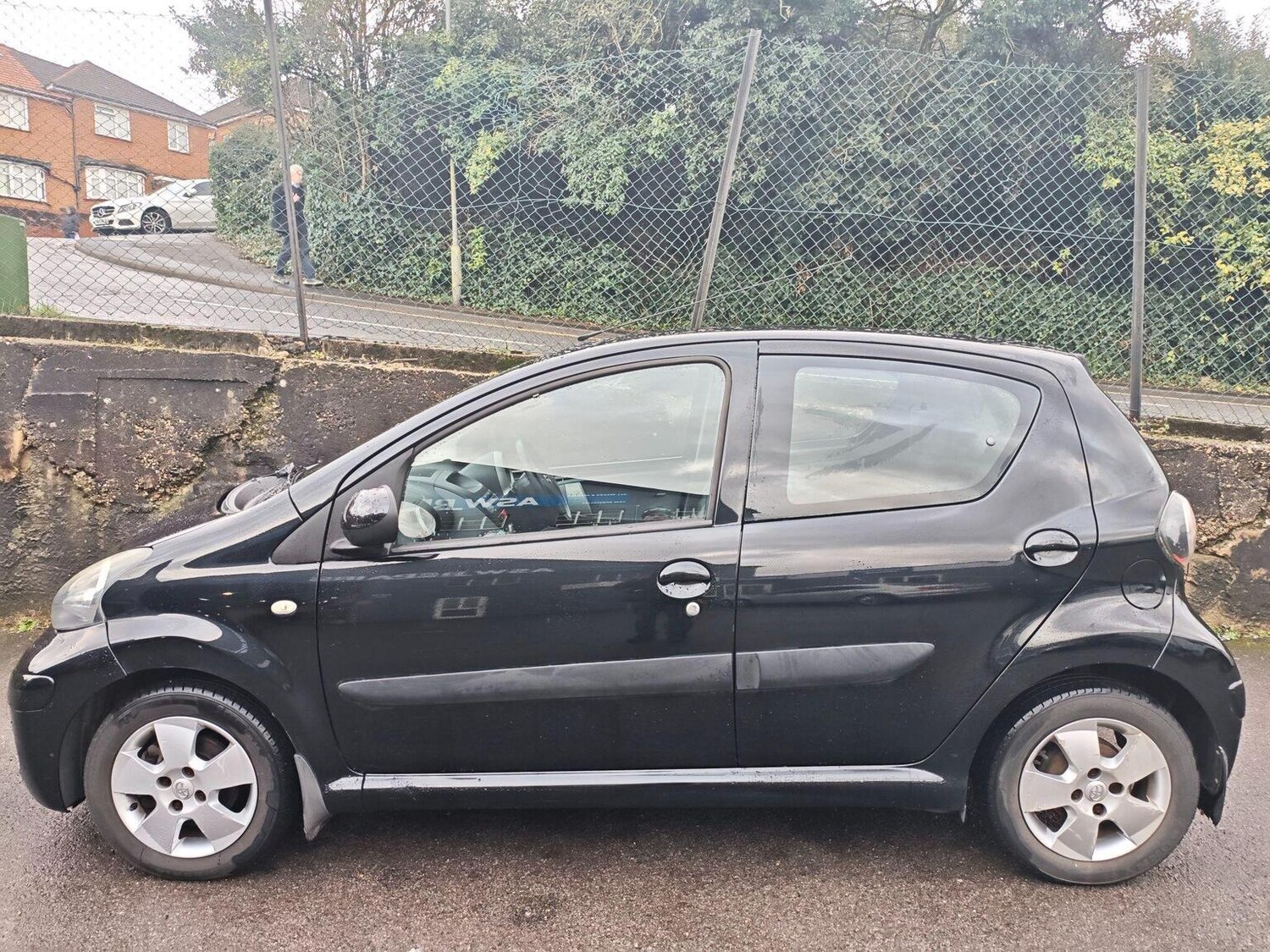 Used Toyota AYGO 2009 for sale - 77336258: Photo 3