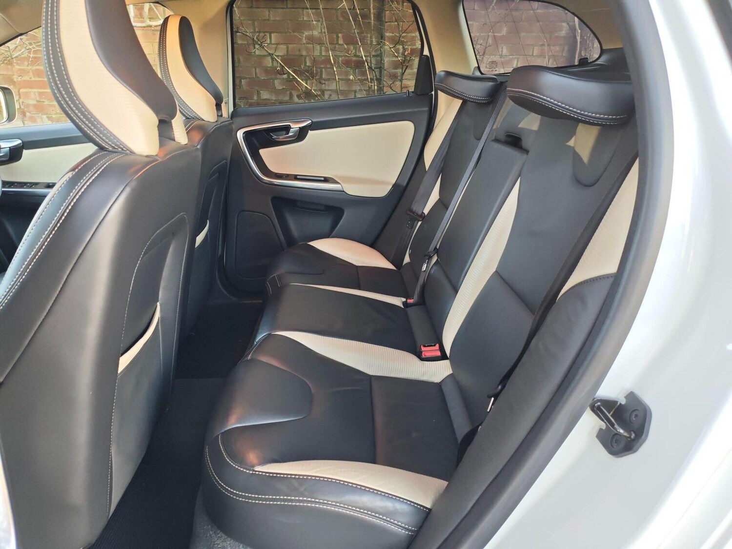 Used Volvo XC60 2013 for sale - 76794810: Photo 13