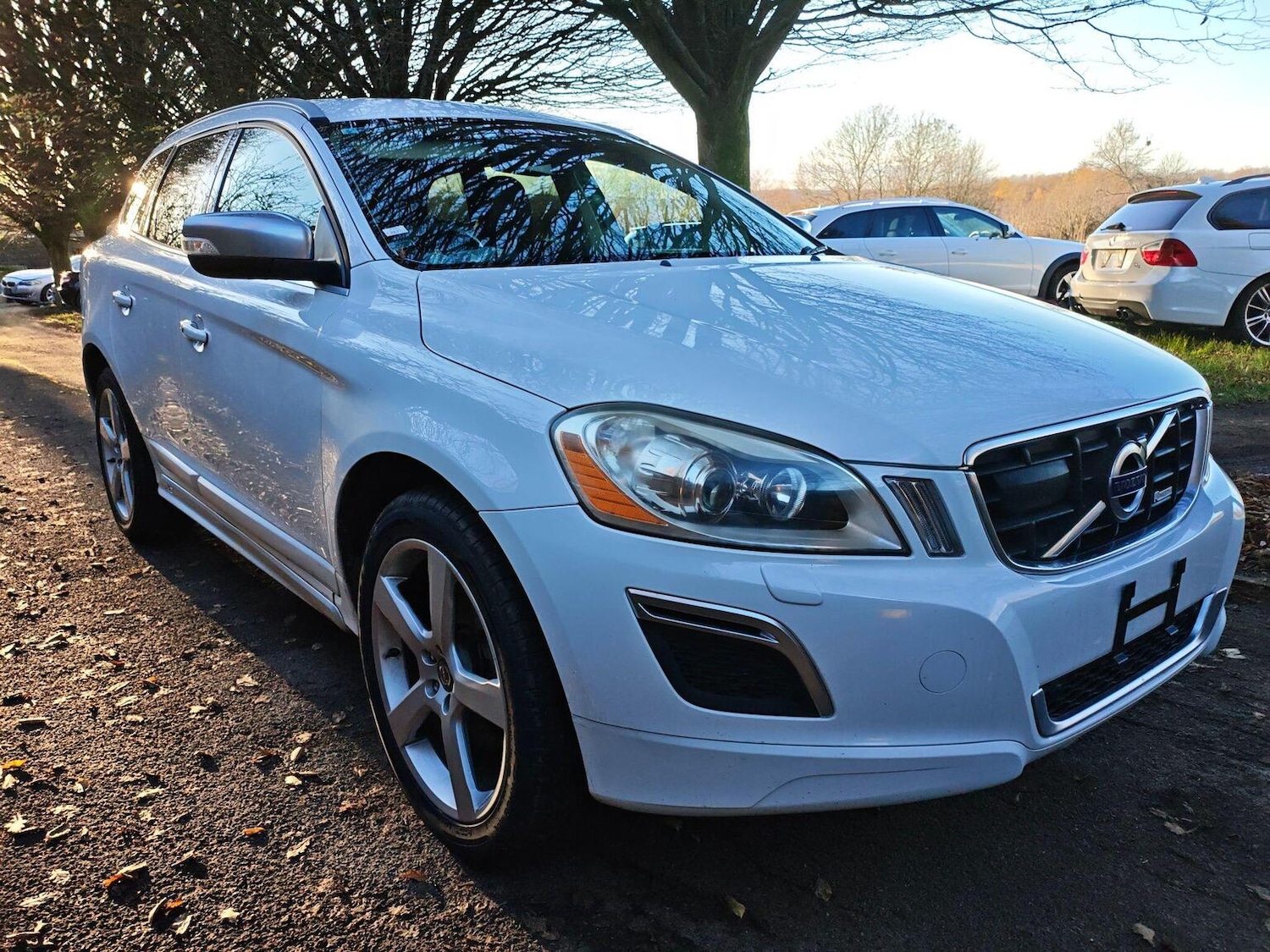 Used Volvo XC60 2013 for sale - 76794810: Photo 3