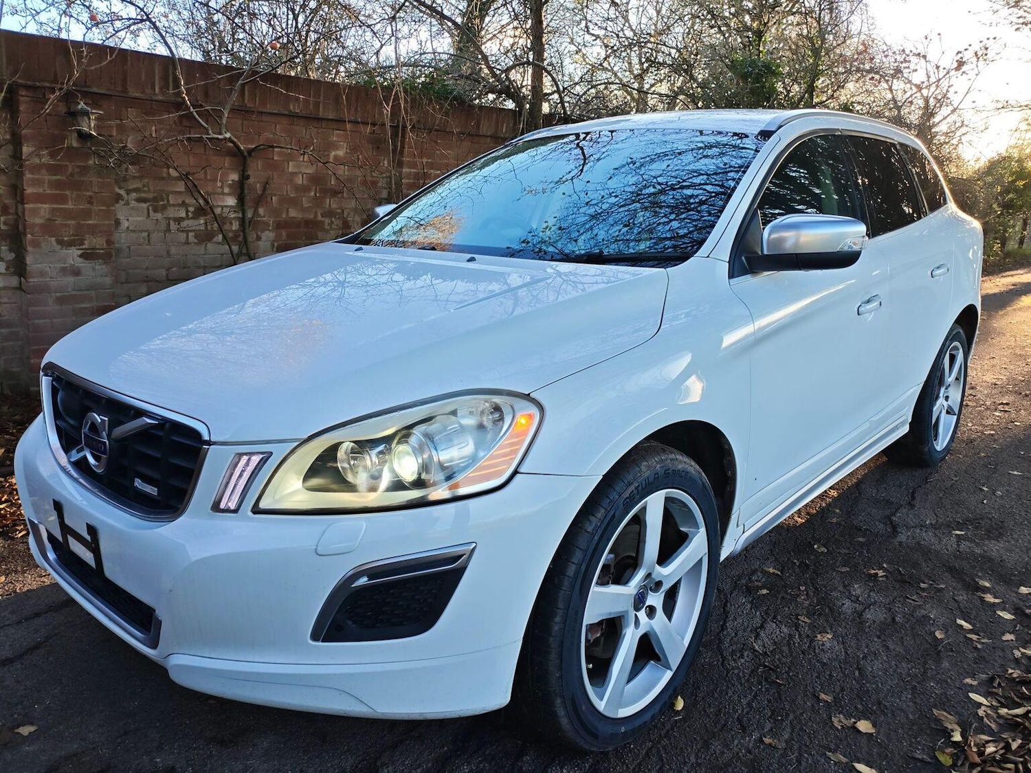 Used Volvo XC60 2013 for sale - 76794810: Photo 6