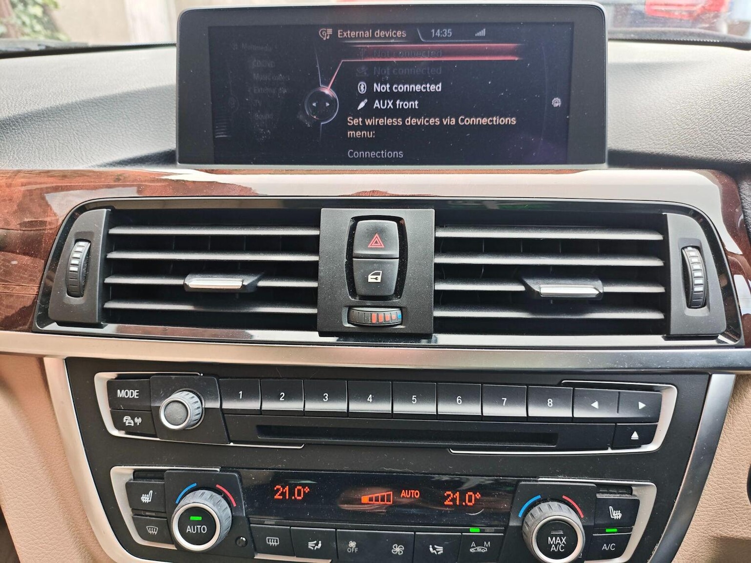 Used BMW 3 Series 2012 for sale - 76769559: Photo 24