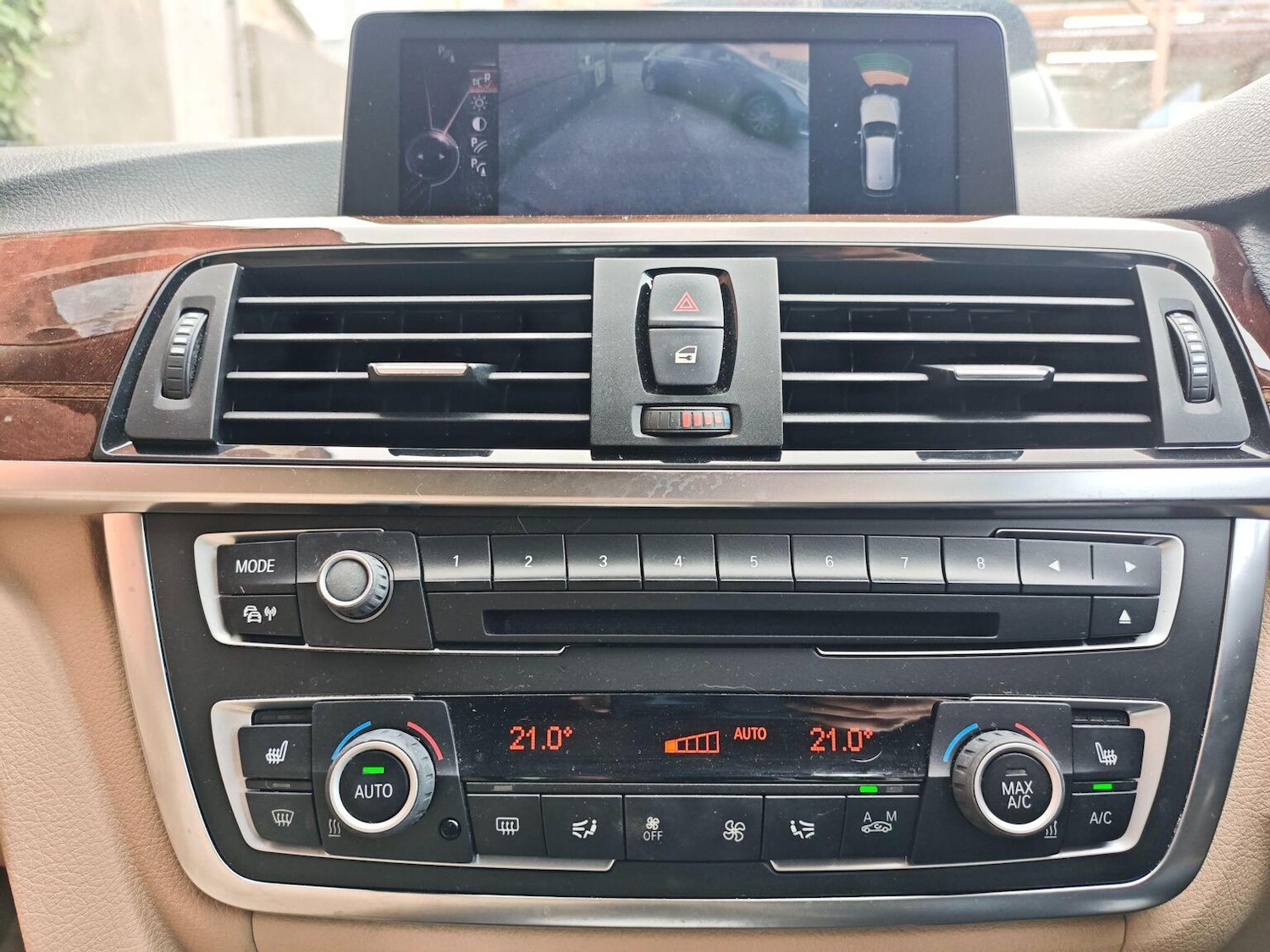 Used BMW 3 Series 2012 for sale - 76769559: Photo 25