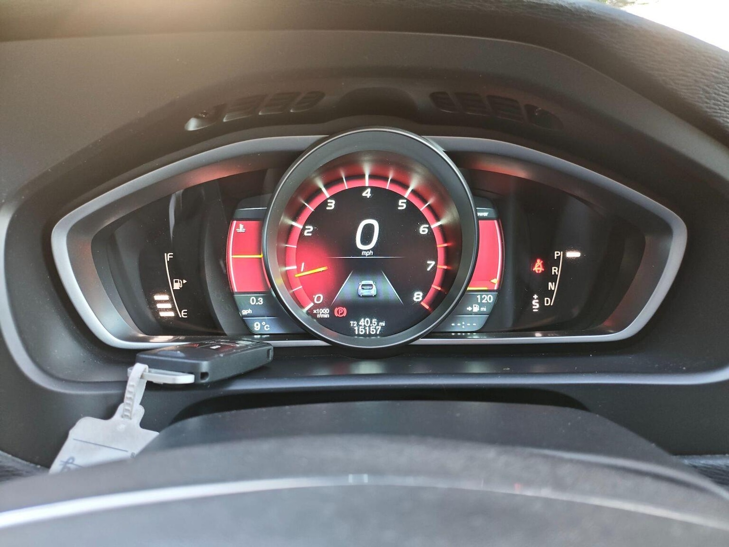 Used Volvo V40 2013 for sale - 77240316: Photo 24