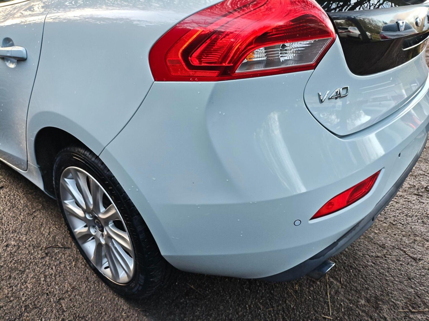 Used Volvo V40 2013 for sale - 77240316: Photo 3