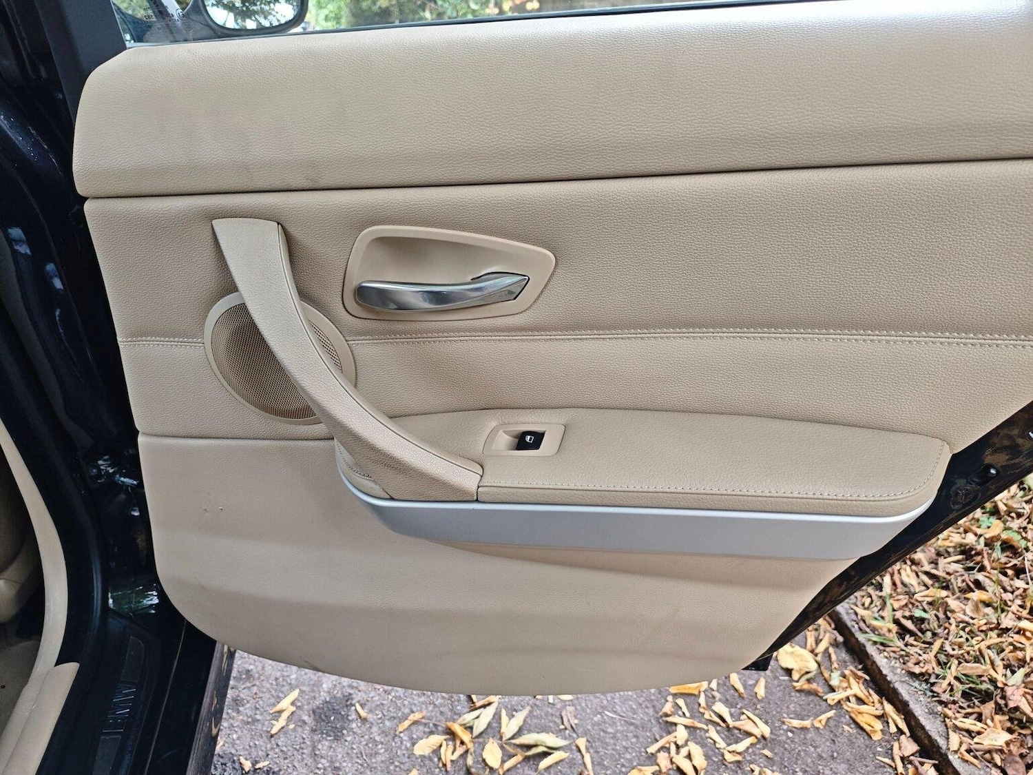 Used BMW 3 Series 2009 for sale - 76638033: Photo 13