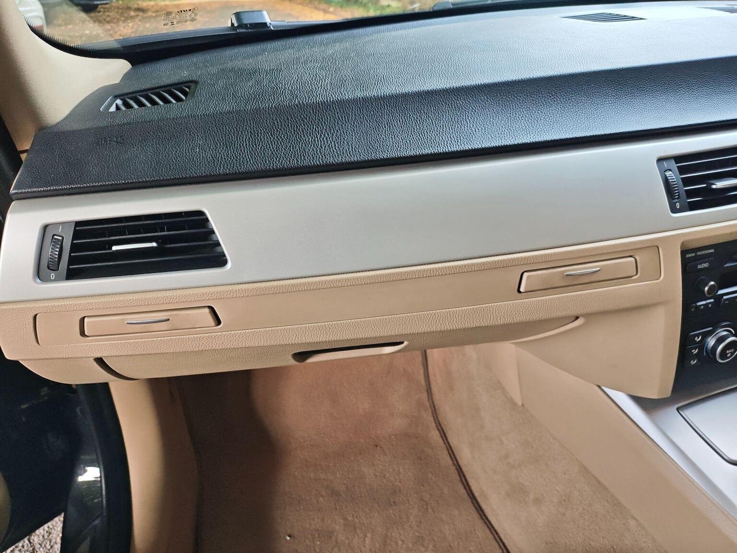 Used BMW 3 Series 2009 for sale - 76638033: Photo 31