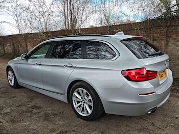 Used BMW 5 Series 2011 for sale - 78121535: Photo