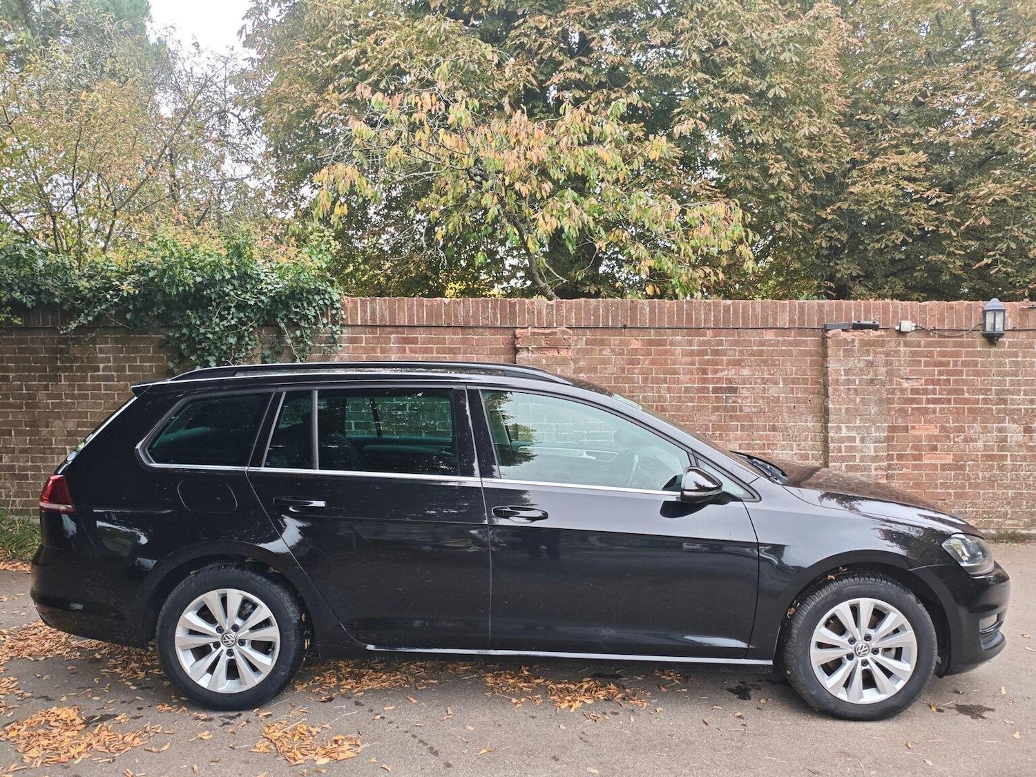 Used Volkswagen Golf 2014 for sale - 76638029: Photo 1