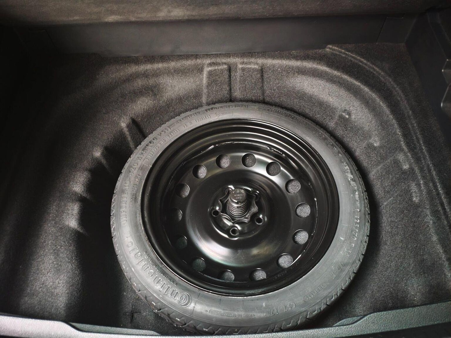 Used Volkswagen Golf 2014 for sale - 76638029: Photo 20