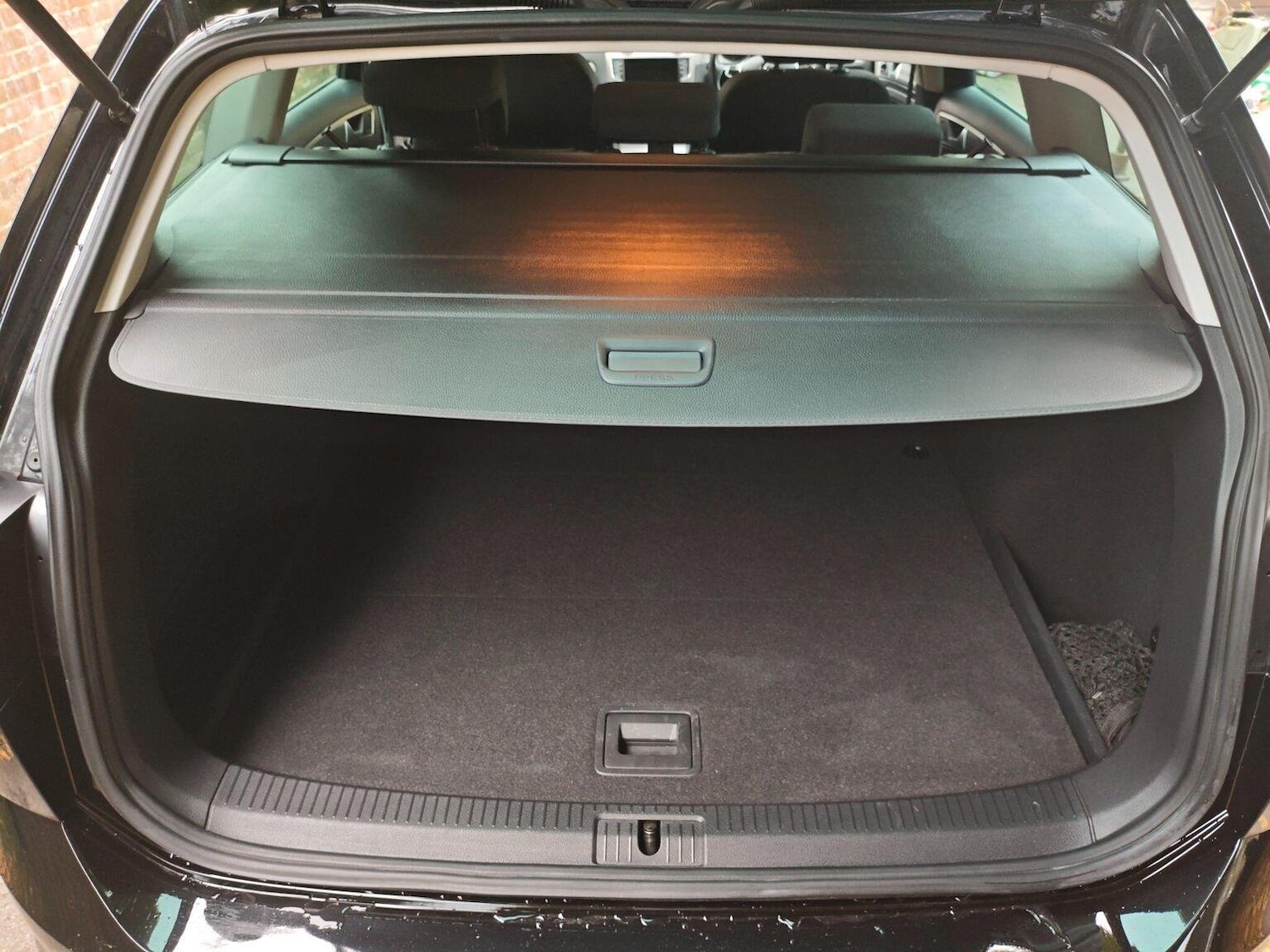 Used Volkswagen Golf 2014 for sale - 76638029: Photo 27