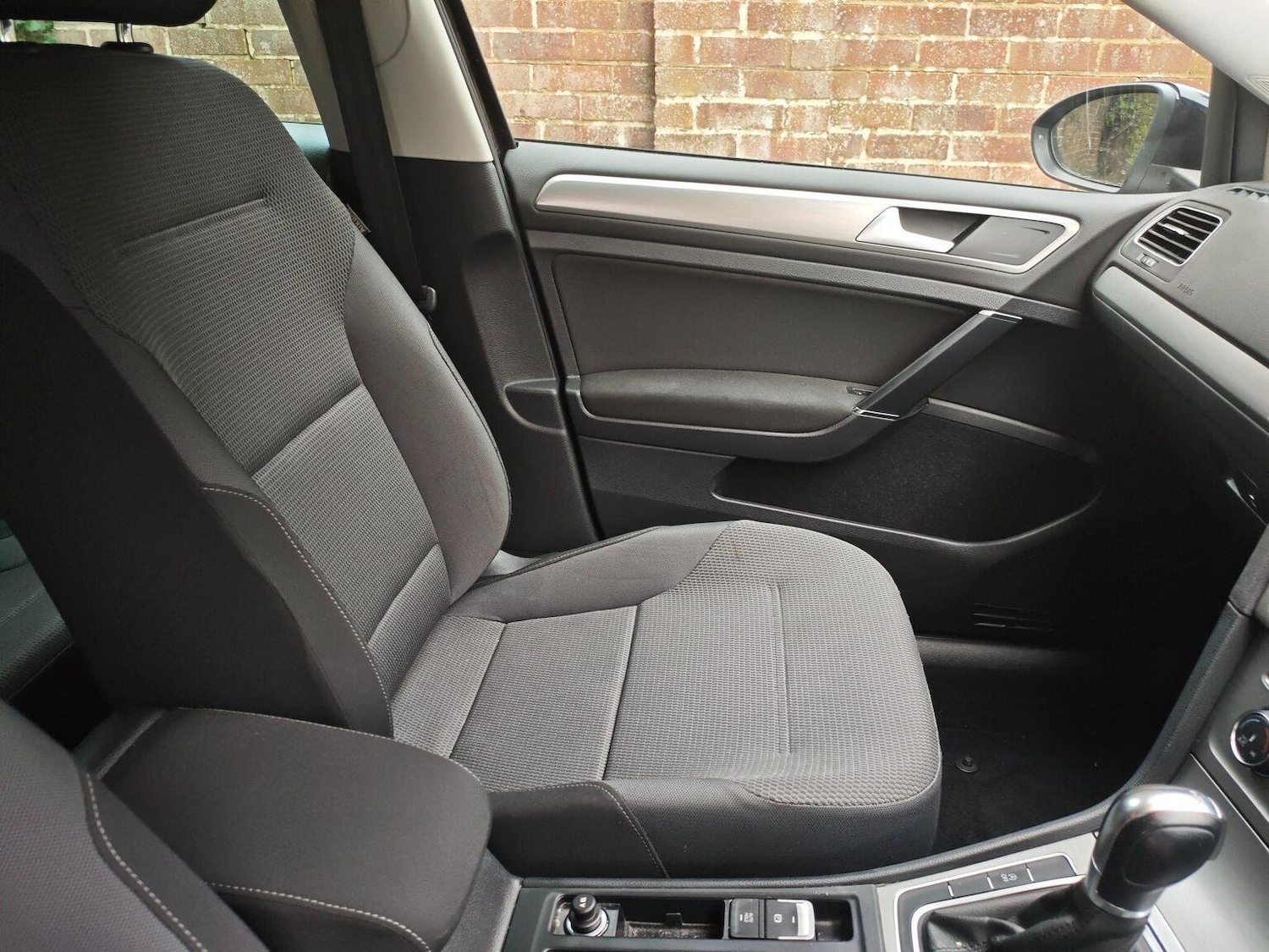 Used Volkswagen Golf 2014 for sale - 76638029: Photo 30