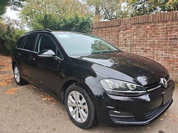 Used Volkswagen Golf 2014 for sale - 76638029: Photo