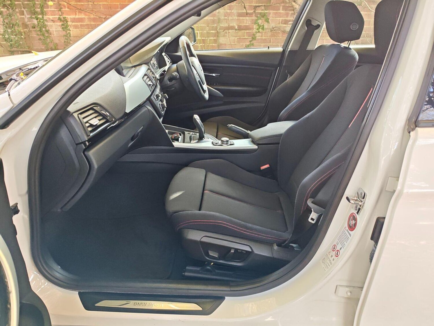 Used BMW 3 Series 2012 for sale - 76638027: Photo 27