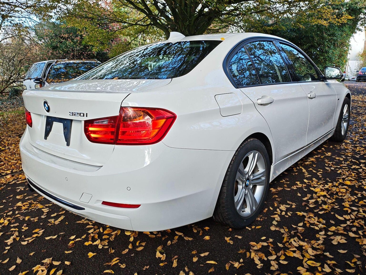 Used BMW 3 Series 2012 for sale - 76638027: Photo 8