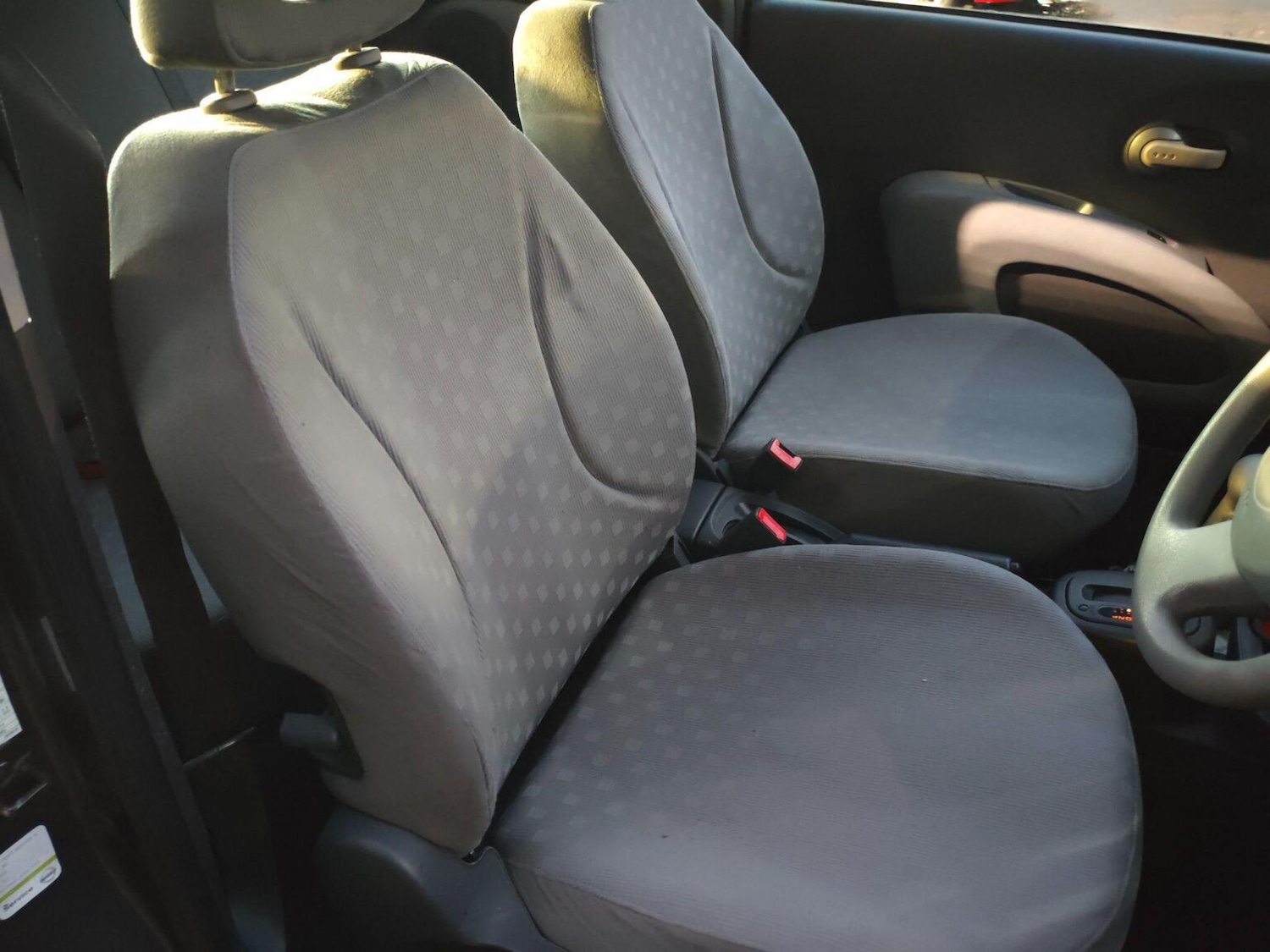 Used Nissan Micra 2003 for sale - 76968589: Photo 7