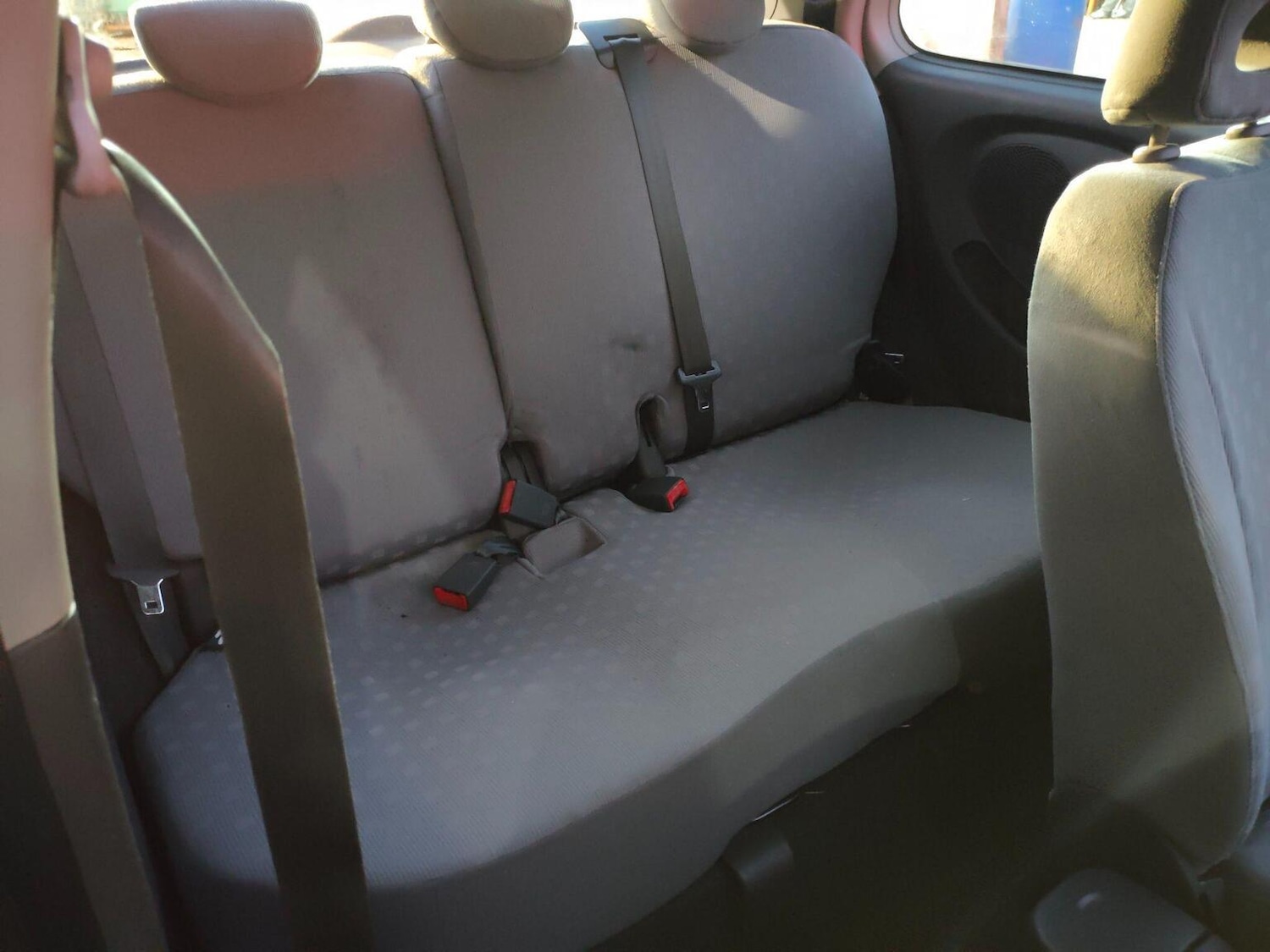 Used Nissan Micra 2003 for sale - 76968589: Photo 8