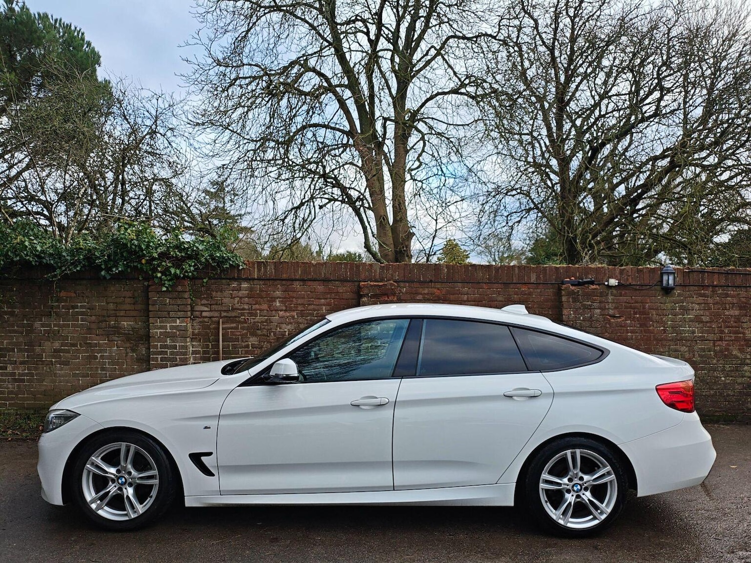 Used BMW 3 Series Gran Turismo 2013 for sale - 77363584: Photo 7