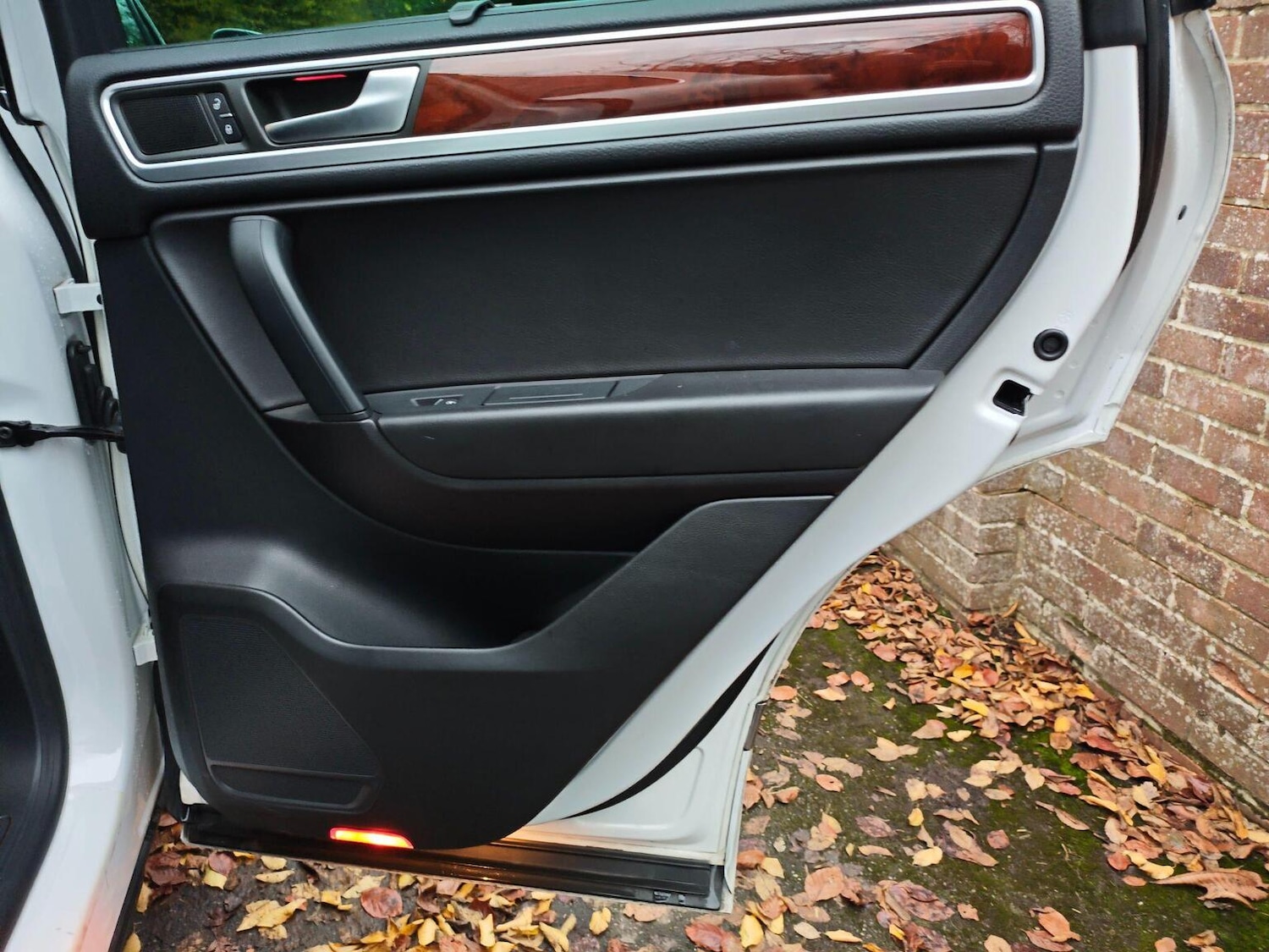 Used Volkswagen Touareg 2013 for sale - 76769790: Photo 17