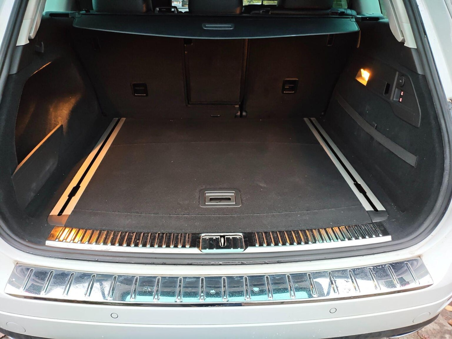 Used Volkswagen Touareg 2013 for sale - 76769790: Photo 28